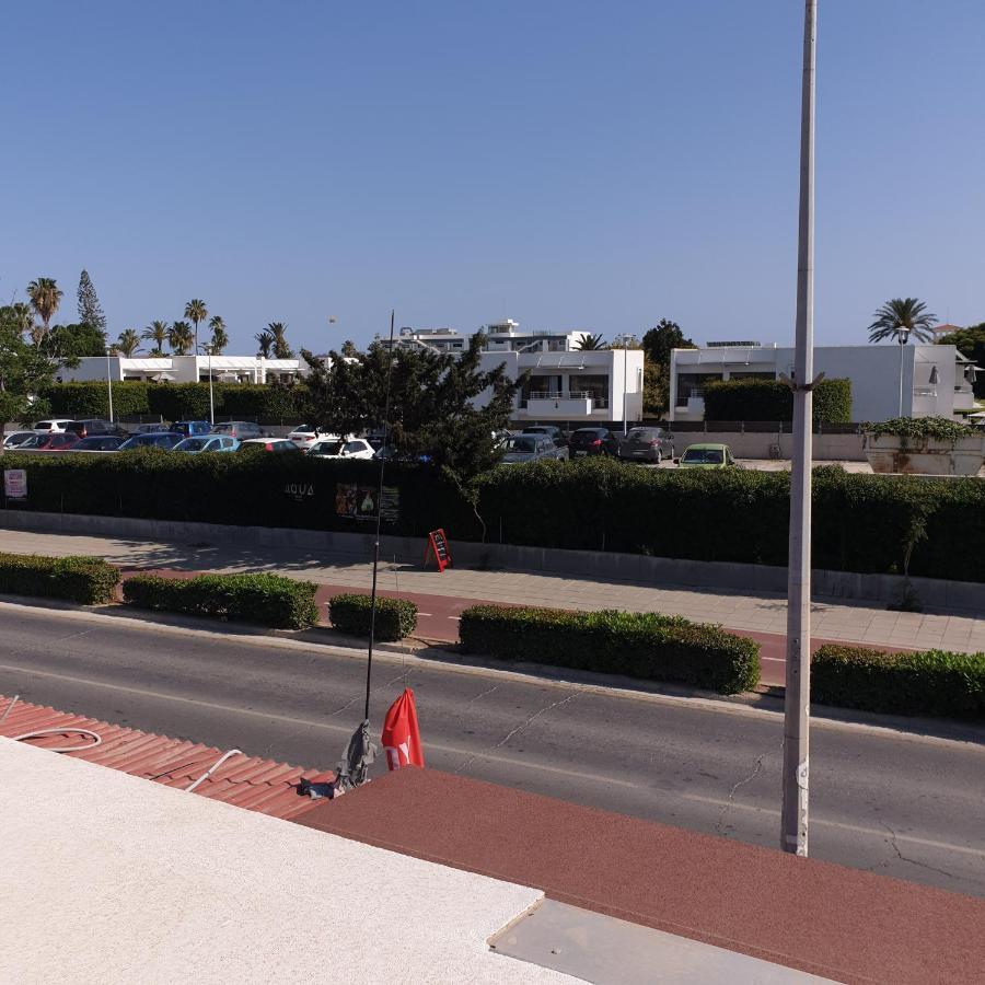 Apartament Ahoy Deluxe Apts Ajia Napa Zewnętrze zdjęcie